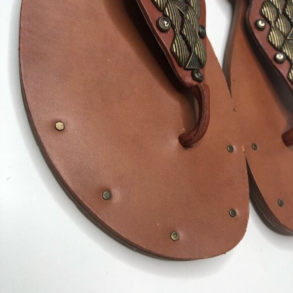 DV by Dolce Vita Draya Brown Geometric Studded Jewelled Roman Leather Sandals - Picture 8 of 16